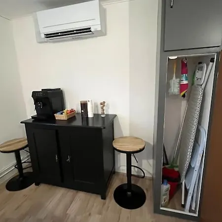 Chez Suzi - Entierement Renove Apartment
